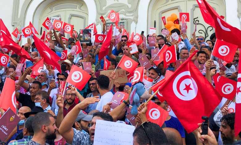 تفاقم التوتر في تونس.. شلل تام في ولاية قابس بسبب إضراب عام والوضع مرشح لمزيد من التدهور