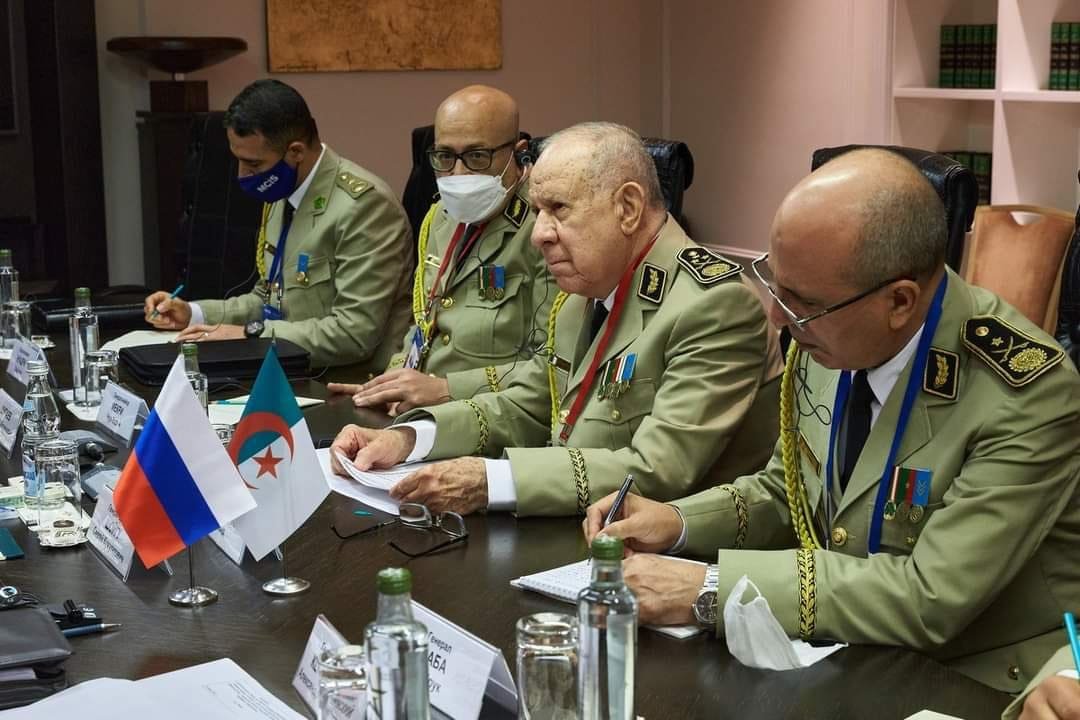 Après le gel des ventes d’armes russes à l’Algérie… Cheneghricha se rend en Corée du Sud pour conclure des contrats militaires de plusieurs milliards de dollars