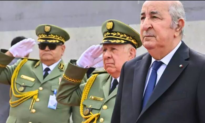 L’Algérie sous le règne des vieillards: comment les anciens dirigeants freinent l’avenir du pays