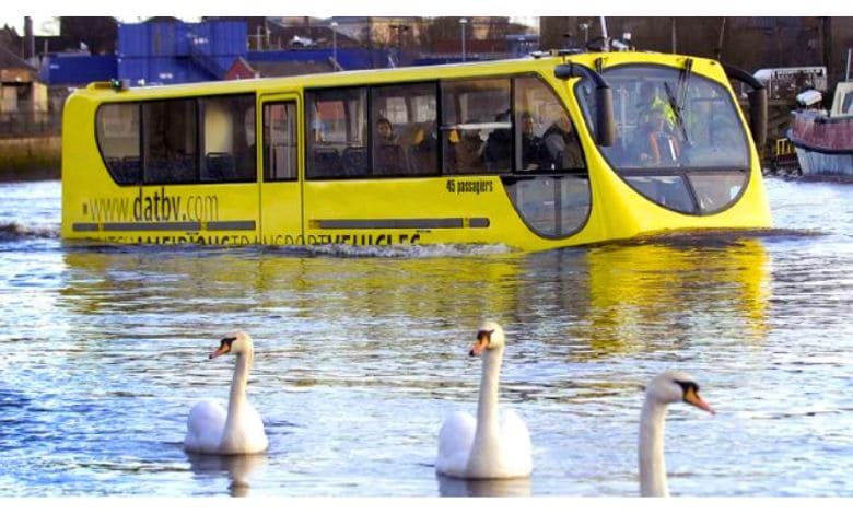 الرباط تطلق أول حافلات برمائية لتعزيز الجاذبية السياحية في المغرب