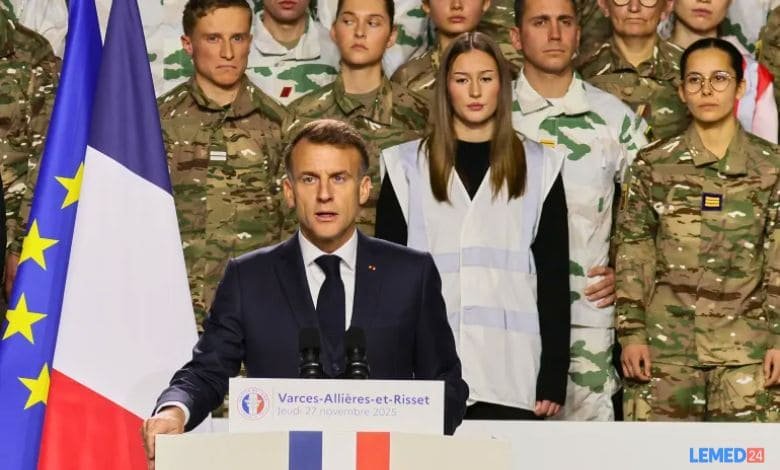 Macron lance un service militaire volontaire pour les jeunes afin de renforcer la sécurité nationale