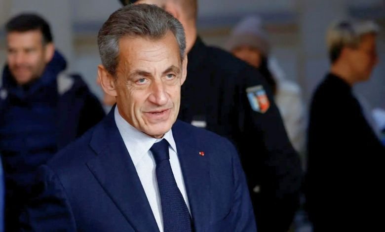 Libération de l’ancien président français Nicolas Sarkozy après 20 jours en prison