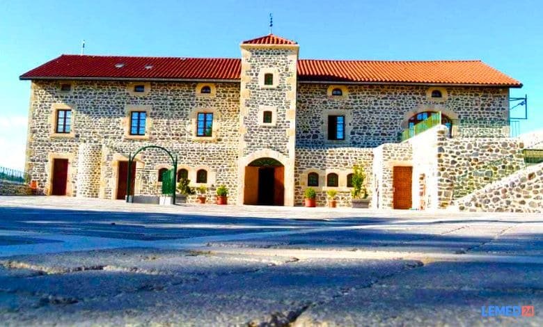 Puy-en-Velay : des exemplaires du Coran déchirés dans une mosquée en plein jour