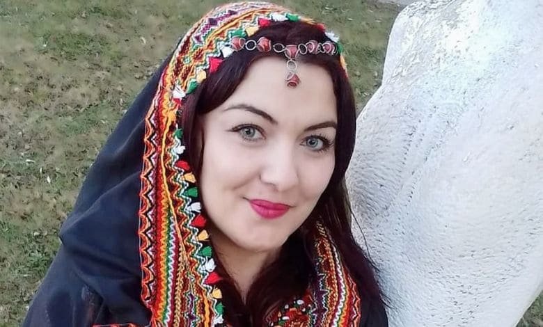 وافية تيجاني.. صوت نسائي حر يُسجن لأنه اختار الكرامة والمشاركة في الشأن العام