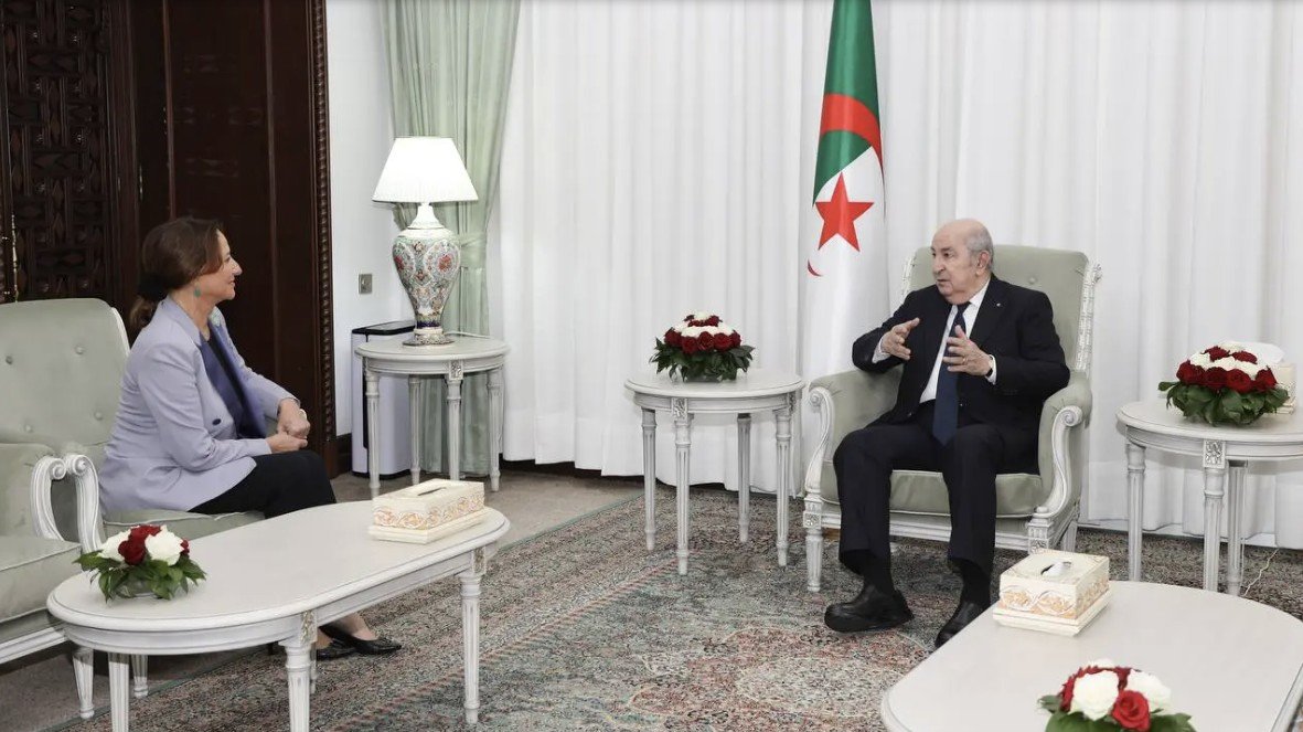 Tebboune reçoit Ségolène Royal : de qui se moque-t-on ?