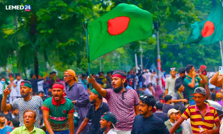 ملايين الشباب يتوجهون إلى أول اقتراع مفصلي في بنغلادش بعد سقوط حسينة