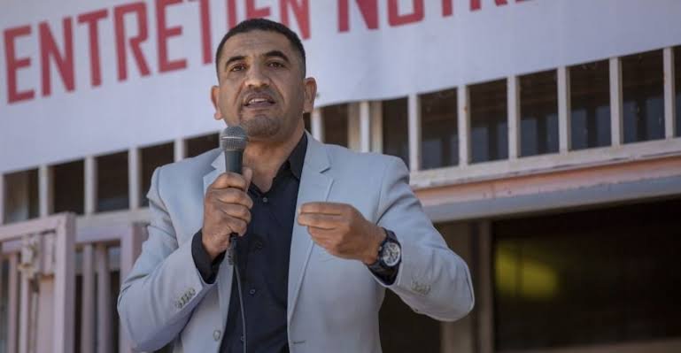 كريم طابو يوجّه رسالة مفتوحة إلى سيغولين رويال